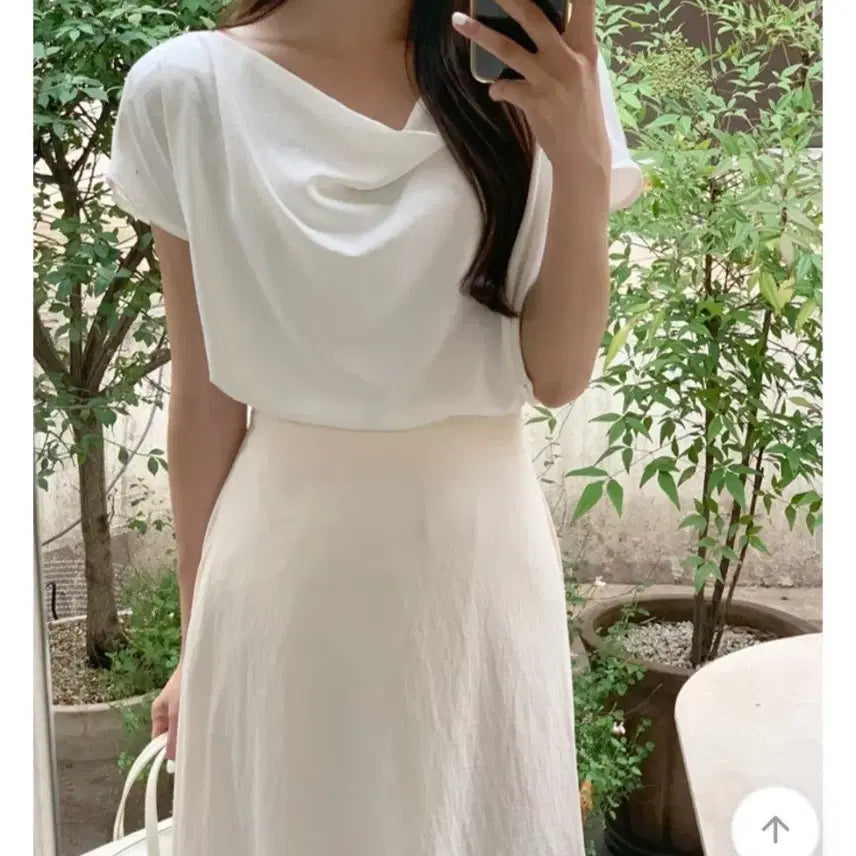 [BUNJANG] Drape Short Sleeve Blouse - Ivory / 드레이프 반팔 블라우스 아이보리 새제품