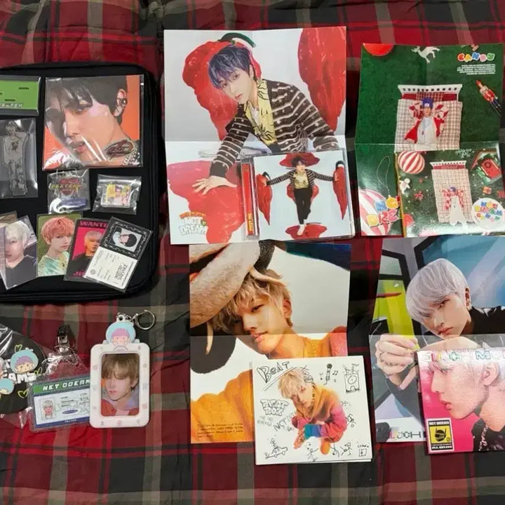 [BUNJANG] NCT DREAM Jisung Bundle Set (Album &amp; Merchandise) / NCT DREAM JISUNG 엔시티드림 지성 앨범, 굿즈 일괄