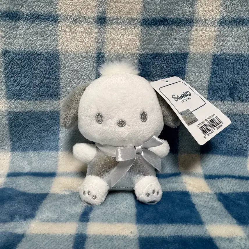[BUNJANG] Sanrio Pochacco Silver Keyring (13cm) / 산리오 실버 포차코 (13cm) 키링