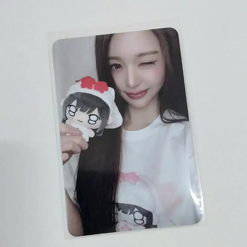 [BUNJANG] IVE Jang Wonyoung Fancon MD T-shirt Photocard / 아이브 장원영 포카 팬콘 엠디 티셔츠 팬콘서트 MD 리바이브