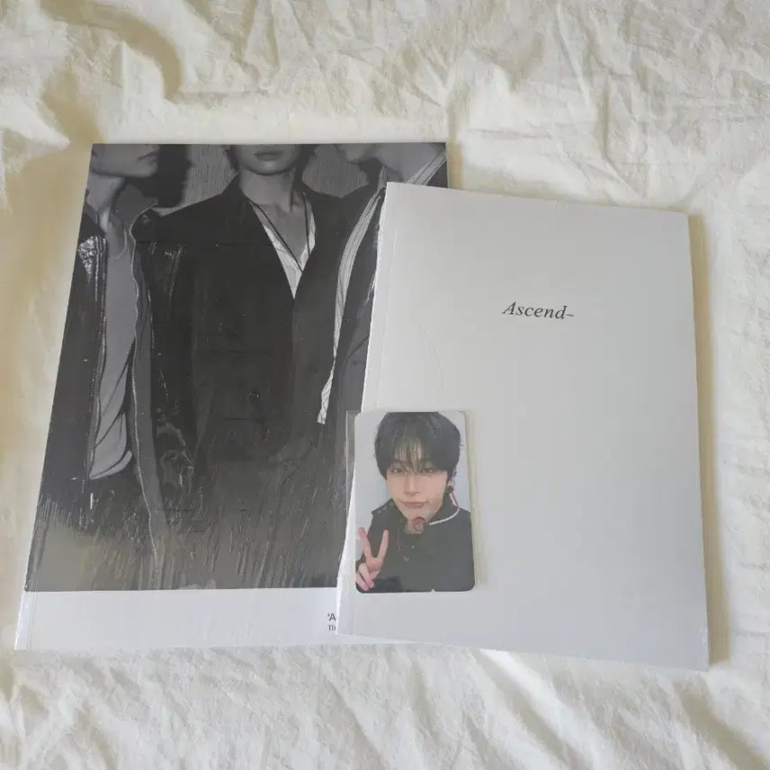 [BUNJANG] ZEROBASEONE Ascend! Photobook Version Lucky Draw Photocard / [Ascend-] Photobook Ver. 세트 엠플머치 태래특전포함