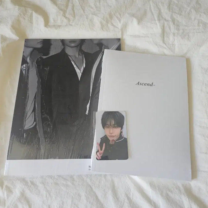 [BUNJANG] ZEROBASEONE Ascend! Photobook Version Lucky Draw Photocard / [Ascend-] Photobook Ver. 세트 엠플머치 태래특전포함