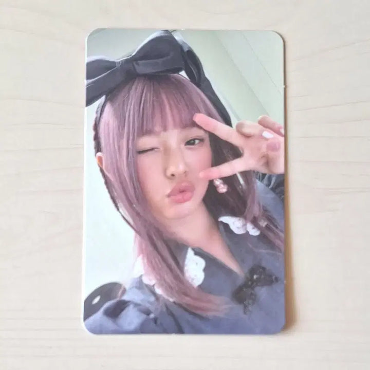 [BUNJANG] NewJeans Hanni OMG Iz*We Photocard POB / 뉴진스 하니 이즈위 OMG 포카 오엠지 앨범 포토카드 특전 미공포 굿즈