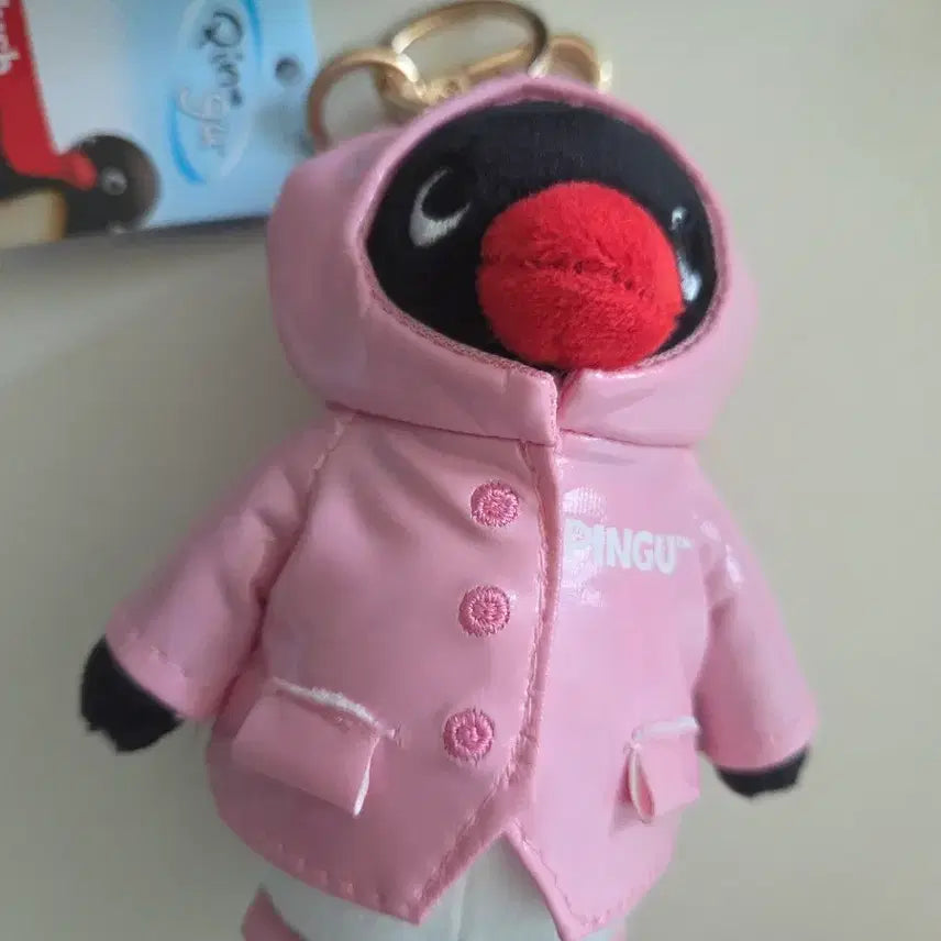 [BUNJANG] Pingu Pink Raincoat Keychain / 핑구 핑크색 우비 키링