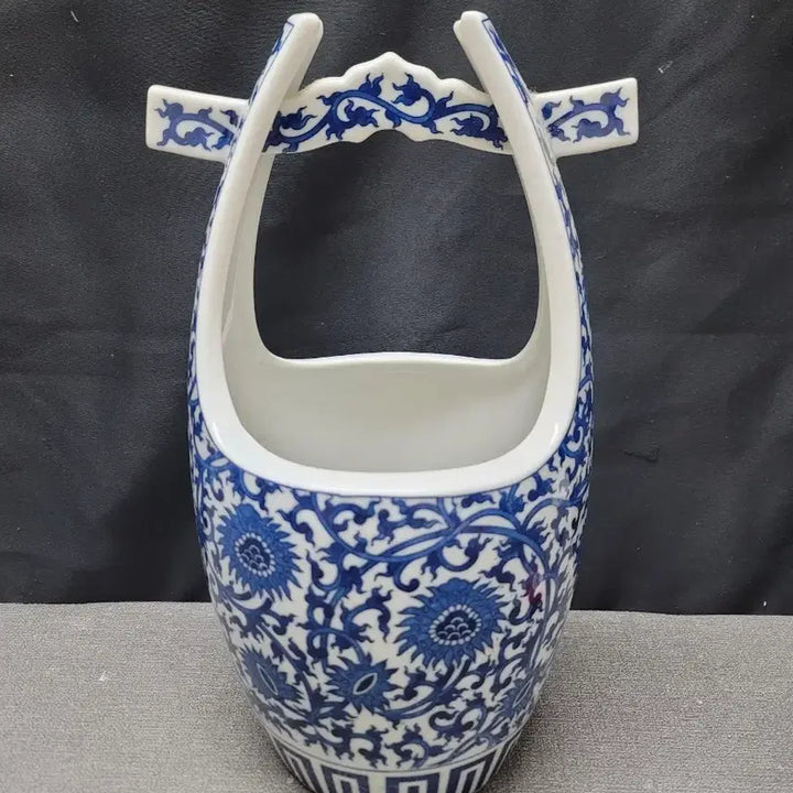 [BUNJANG] Chinese White Porcelain Blue and White Floral Basket Vase / 중국 백자 청화 화문 바구니호 도자기