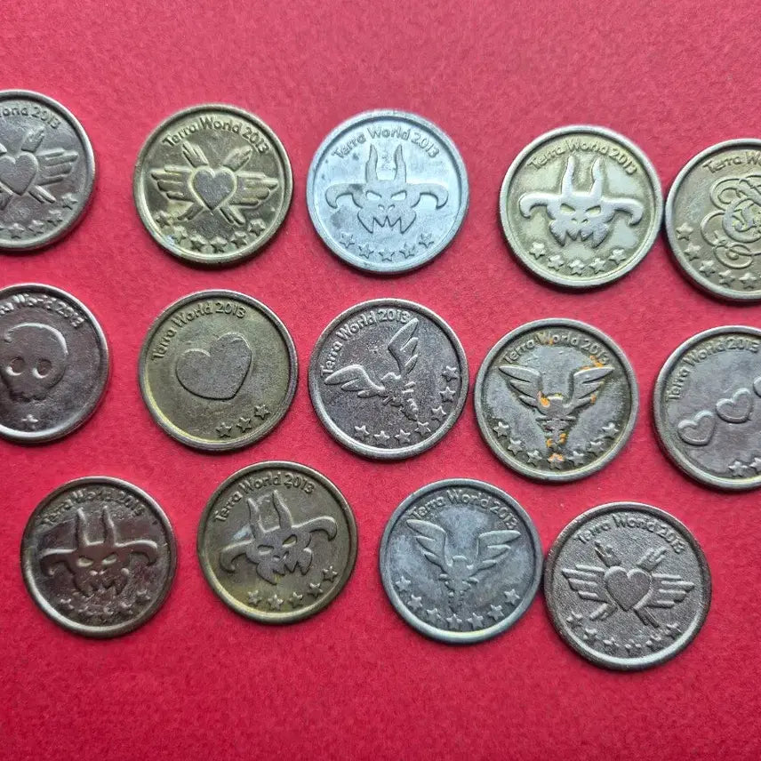 [BUNJANG] Muteolcdos Character Coins (1989 Animation) - 14 Coin Set / 2013 머털도사 캐릭터 코인 14종