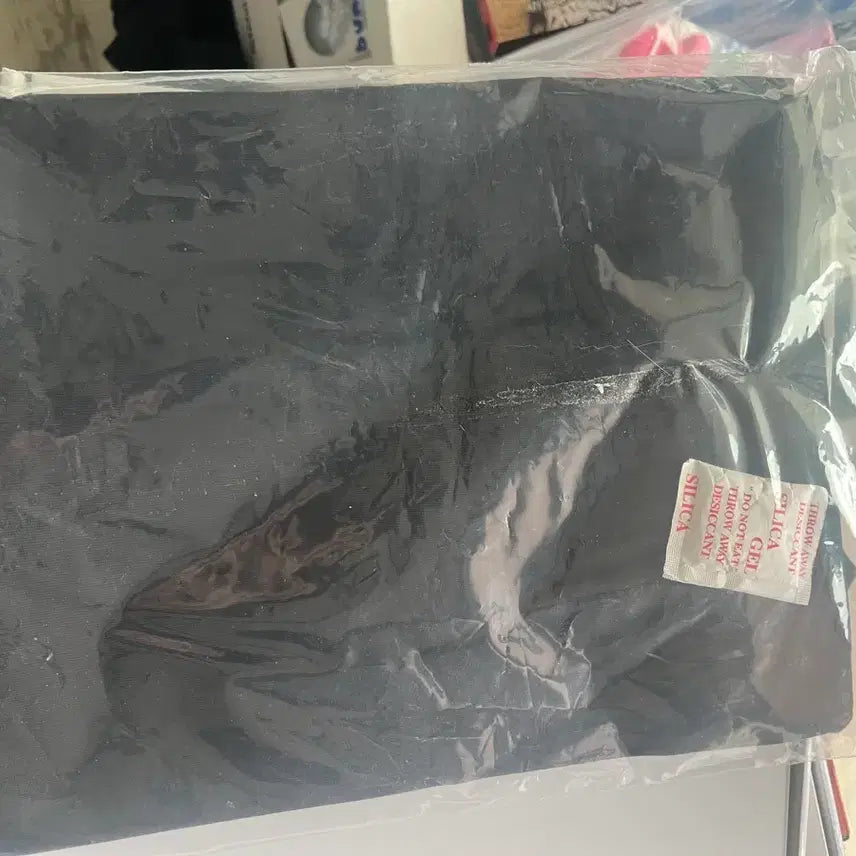 [BUNJANG] Koller x Hiroshi Fujiwara x NewJeans Short-Sleeve T-Shirt Black (Sealed) / 꼴레 히로시 후지와라 뉴진스 반팔 블랙 미개봉