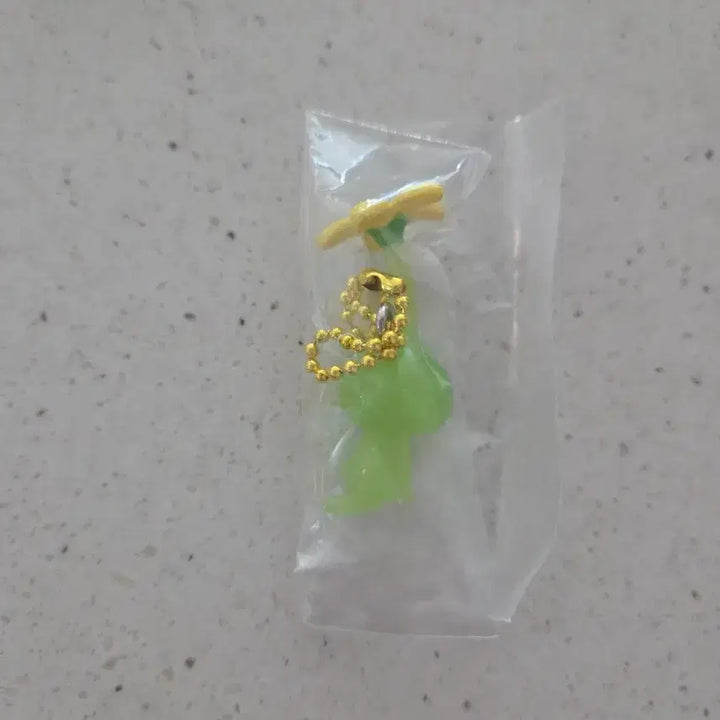 [BUNJANG] Pikmin Glow-in-the-Dark Jelly Keychain / 야광 피크민 반짝 피크민 젤리 키링 새상품