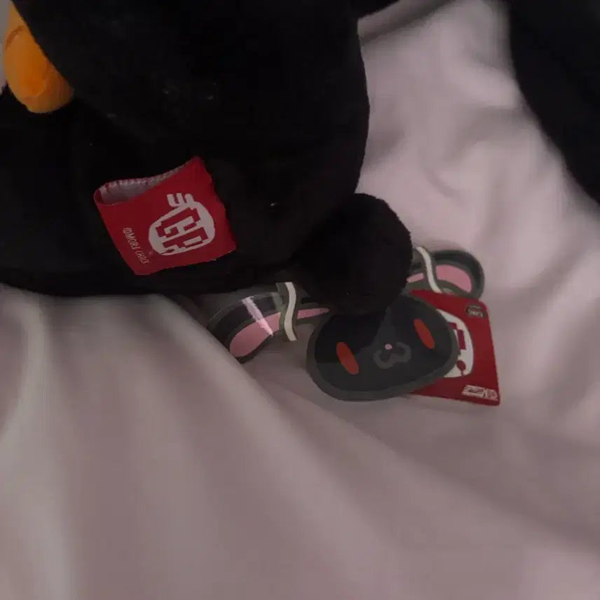 [BUNJANG] Gloomy Bear Carrot Plush - Medium Size / 당근 들고 있는 범용토끼 글루미베어 중형 인형