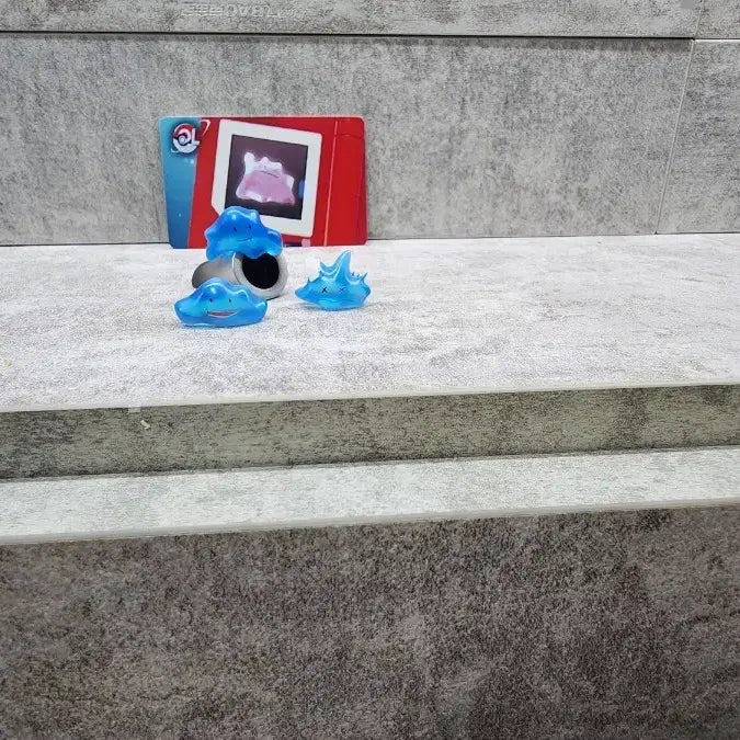 [BUNJANG] Original Studio Shiny Ditto Pokemon Scale World Figure / 택포 4.2포켓몬 스케일월드 오리지날 스튜디오 메타몽 이로치 팝니다.