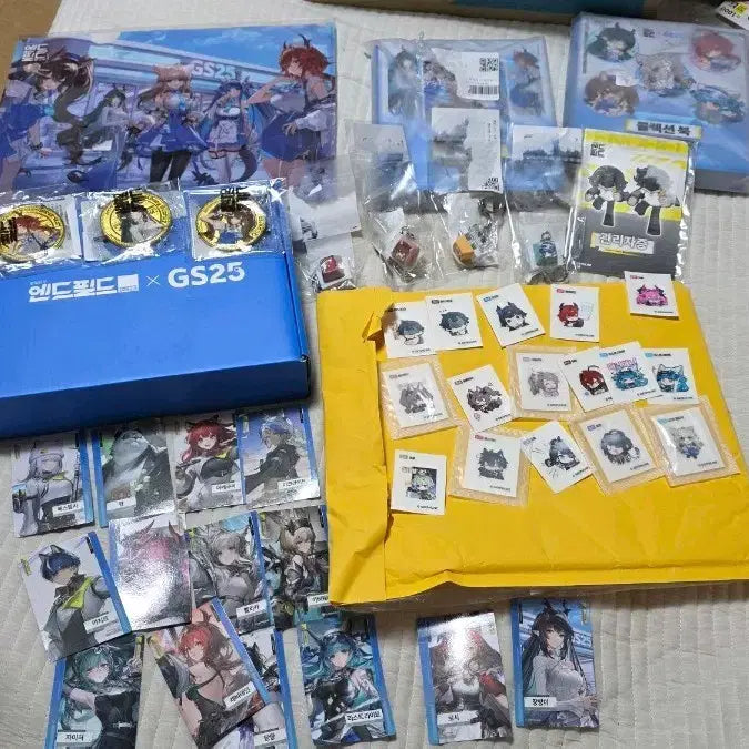 [BUNJANG] Endfield Commemorative Coin Mood Lamp, Manager ID, Keycap Keyring, Sticker, Photocard, Collector Book / Gs25엔드필드 기념주화무드등관리자증클리어파일키캡키링띠부씰포토카드콜렉터북