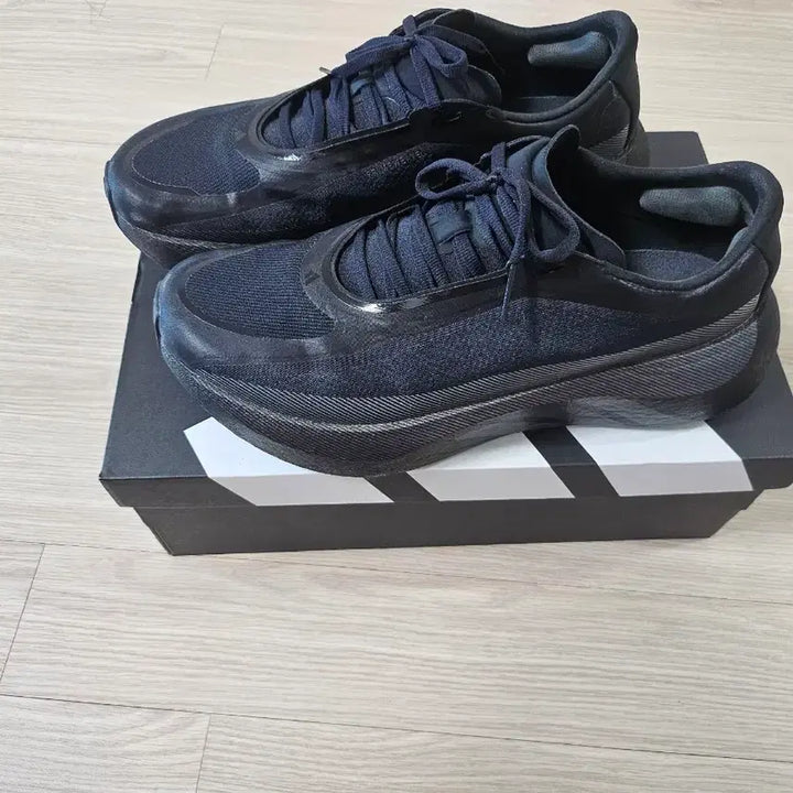 [BUNJANG] Adidas Hyperboost Edge Black Running Shoes 285mm / 아디다스 하이퍼부스트 엣지 블랙 285