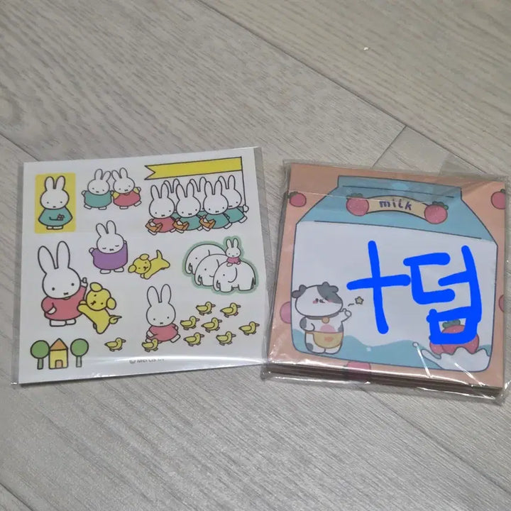 [BUNJANG] Miffy Sticker Set with Milk Carton Memo Pad (Free Gift) / 미피 스티커 + (+덤)우유팩 메모지