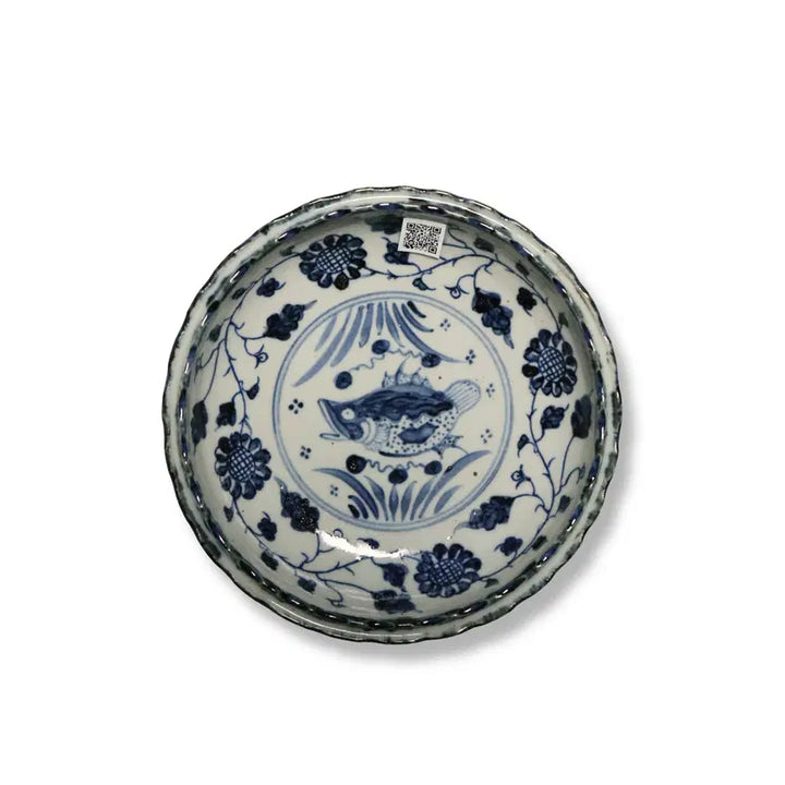 [BUNJANG] Ming Dynasty Tianqi Period Celadon Porcelain Blue and White Flower and Fish Motif Dish / 명천계백자청화초화수초어문화형구반 [중국도자기]