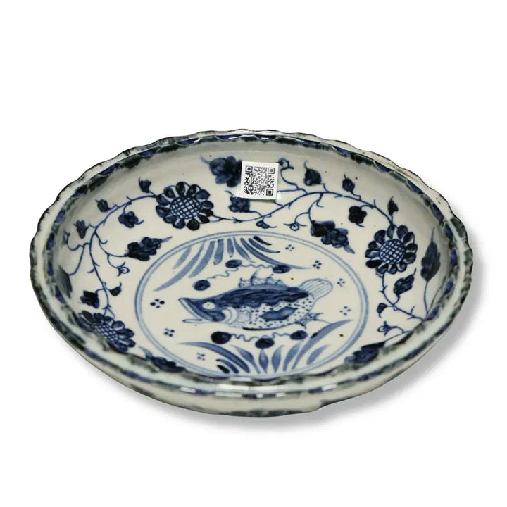 [BUNJANG] Ming Dynasty Tianqi Period Celadon Porcelain Blue and White Flower and Fish Motif Dish / 명천계백자청화초화수초어문화형구반 [중국도자기]