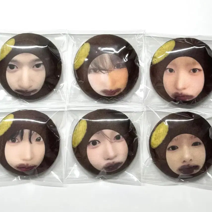[BUNJANG] NCT WISH Chewy Chewy Squishy Pin Badge / 엔시티위시 말랑핀뱃지