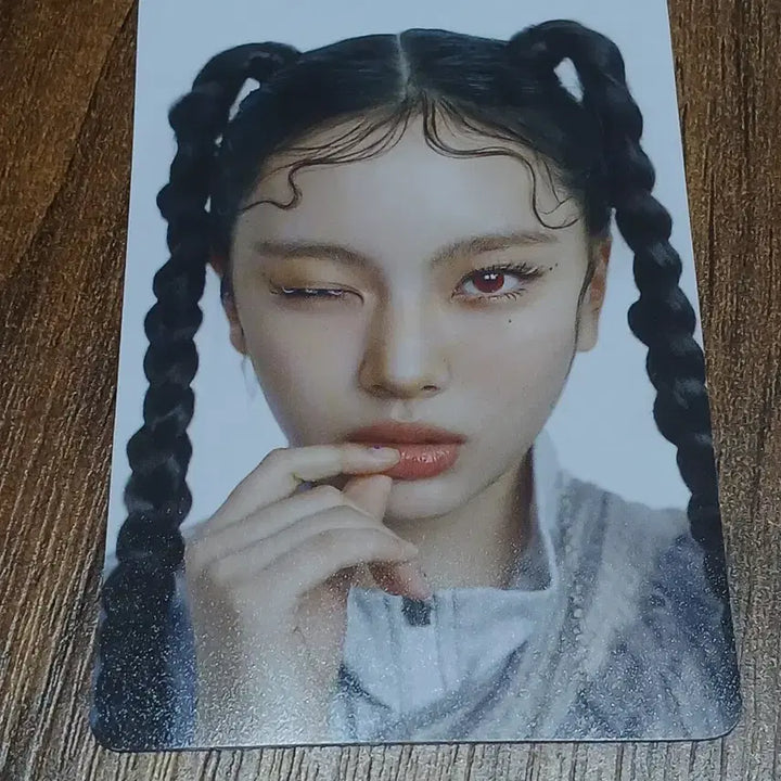 [BUNJANG] NewJeans Hyein Complexcon Photocard / 뉴진스 혜인 컴플렉스콘 complexcon 포토카드