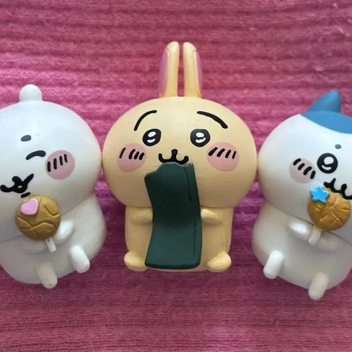 [BUNJANG] Chiikawa Together Munching Vol. 2 Usagi Hachiwari Bundle Set / 치이카와 다같이 냠냠2탄 치이카와 우사기 하치와레 피규어 일괄