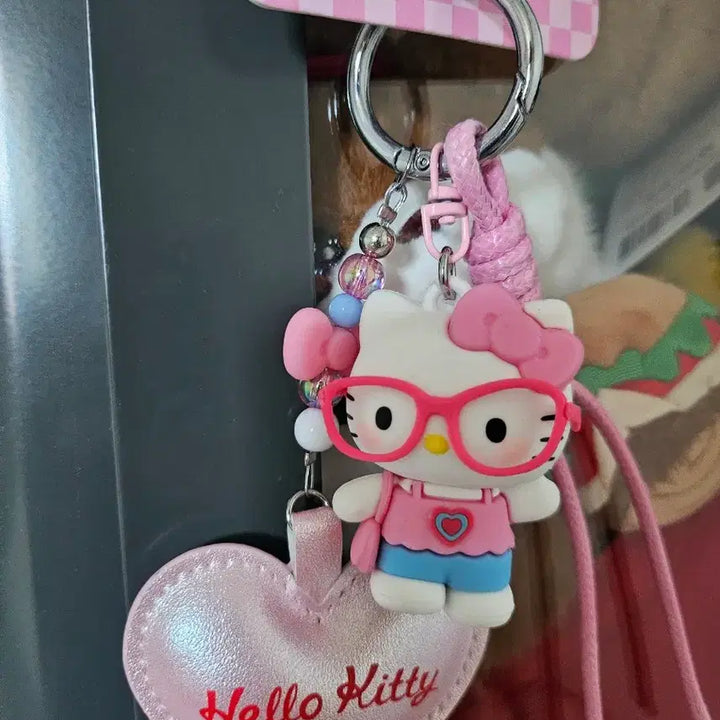 [BUNJANG] Hello Kitty Glasses Figure Keychain / 헬로키티 안경 피규어 키링