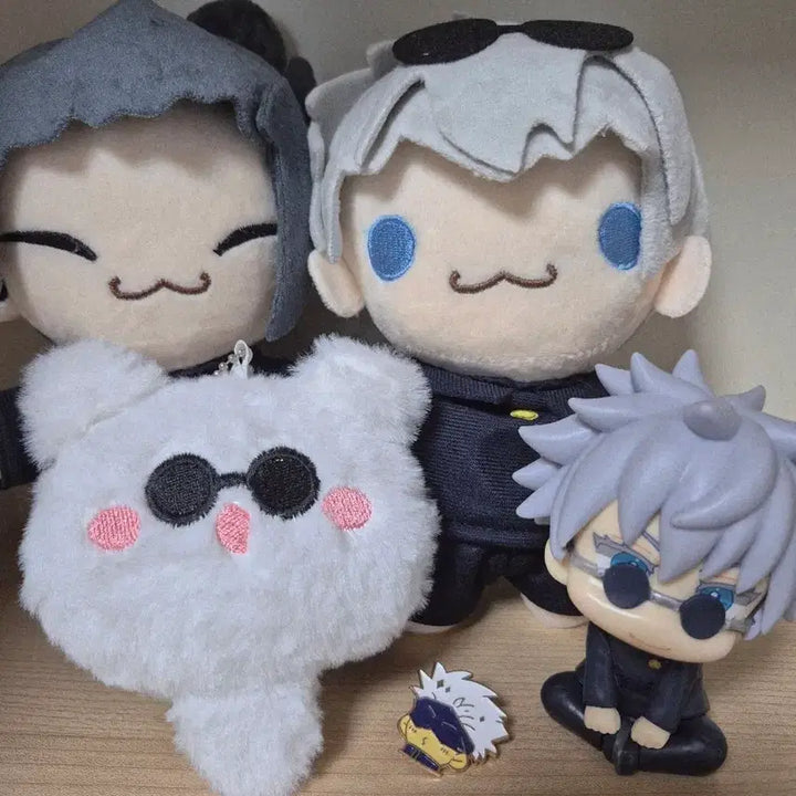 [BUNJANG] Jujutsu Kaisen Gojo &amp; Geto Doll, Figure, and Badge Set / 급전 주술회전 고죠, 게토
