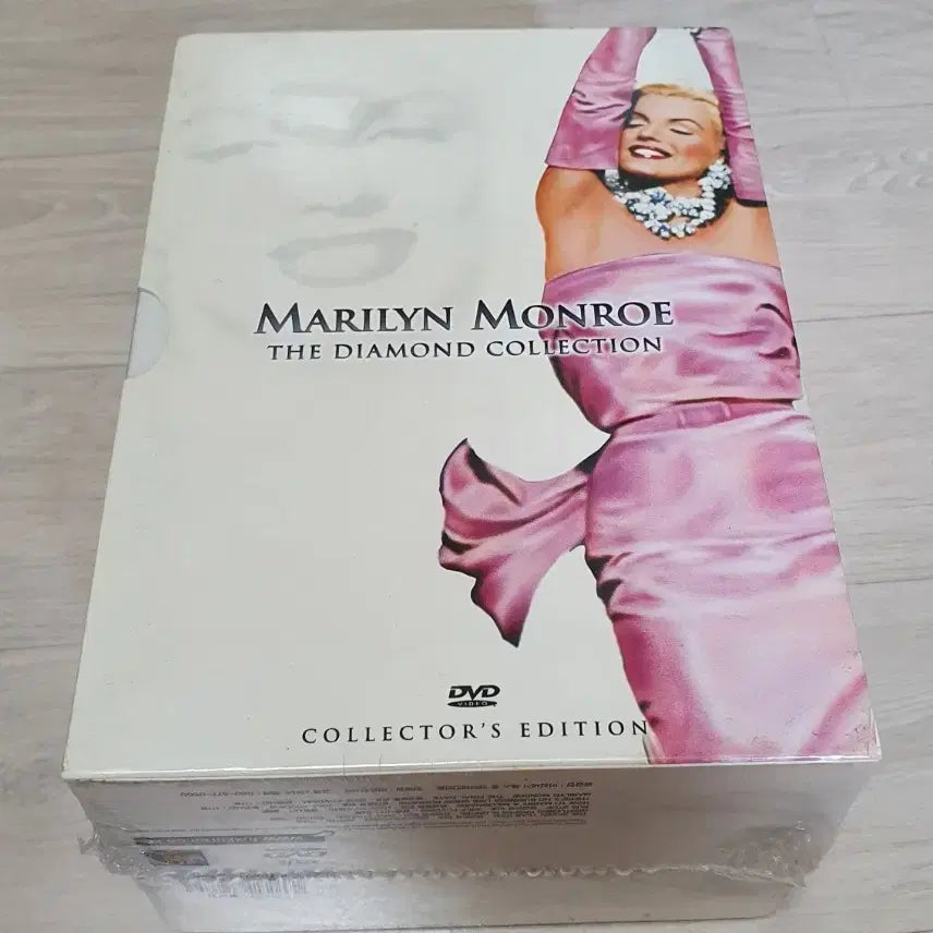 [BUNJANG] Marilyn Monroe Diamond Collection DVD Set 6CD / 마를린먼로 영화 DVD 6CD.비닐 안뜯음.다이아몬드 컬렉션