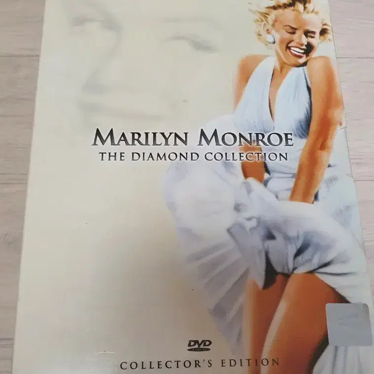 [BUNJANG] Marilyn Monroe Diamond Collection DVD Set 6CD / 마를린먼로 영화 DVD 6CD.비닐 안뜯음.다이아몬드 컬렉션