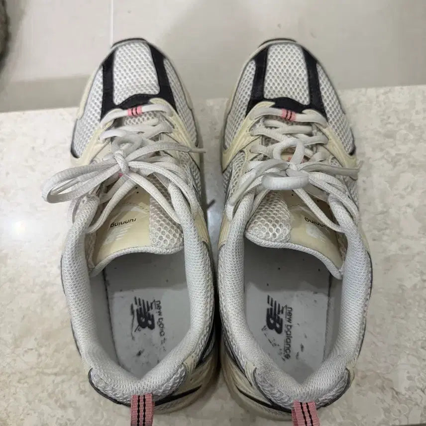 [BUNJANG] New Balance 530 Sneakers White Pink / 뉴발란스 530 스니커즈 화이트 핑크