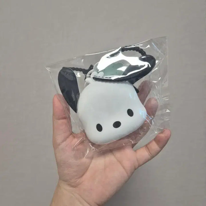 [BUNJANG] Sanrio Pochacco Airpods Pro Silicone Pouch Case / 산리오 포차코 에어팟 실리콘 파우치
