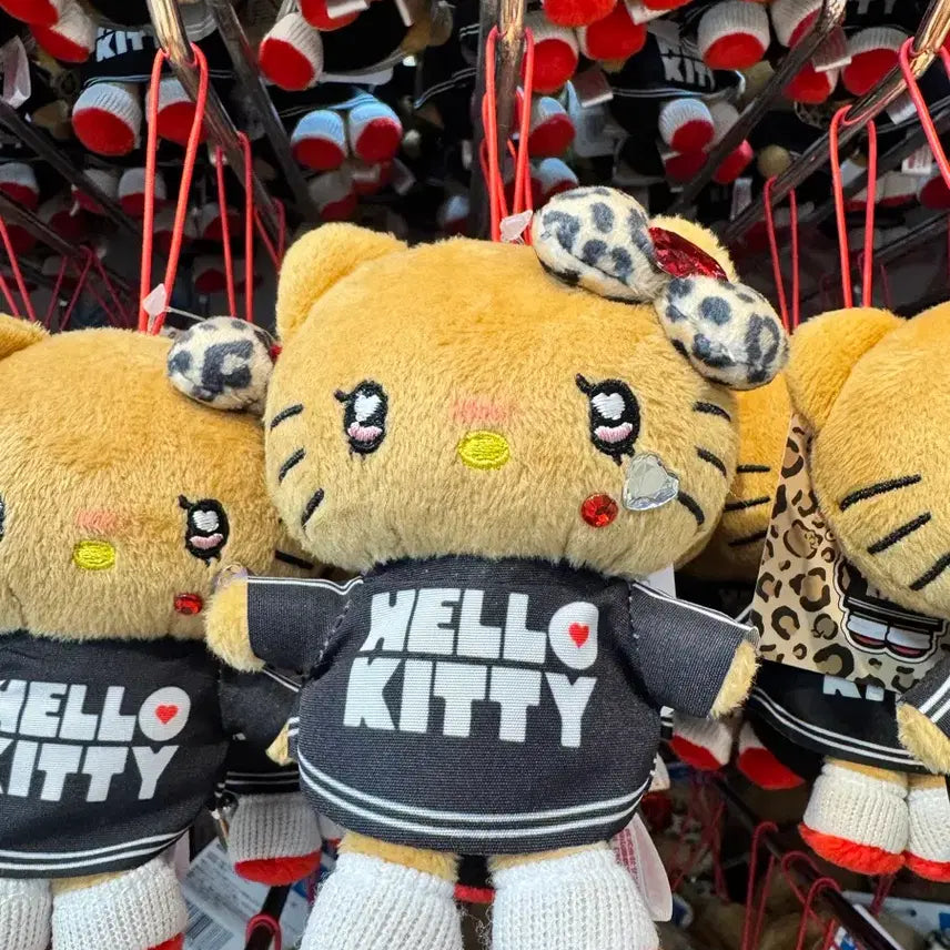 [BUNJANG] Sanrio Tanning Hello Kitty Mascot Doll / 산리오 태닝헬로키티 마스코트