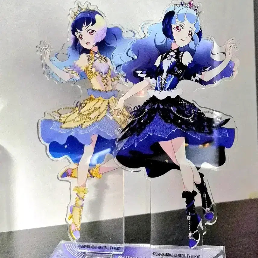 [BUNJANG] Aikatsu Friends Shirayuri Sakuya &amp; Kaguya Pair Acrylic Stand / 아이카츠 프렌즈 시라유리 페어아크릴 판매
