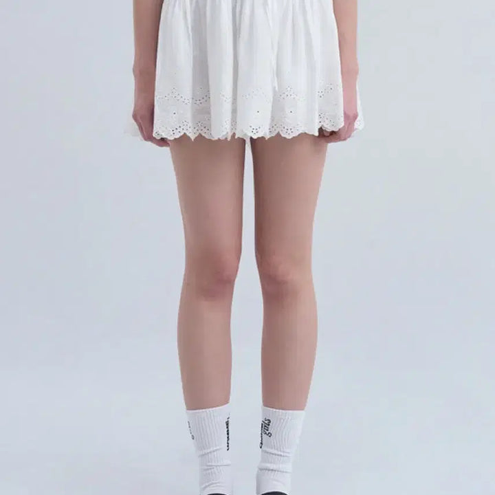 [BUNJANG] OEF Flower Embroidery Mini Skirt / 새상품) 오이에프 OEF 미니 스커트 129,000