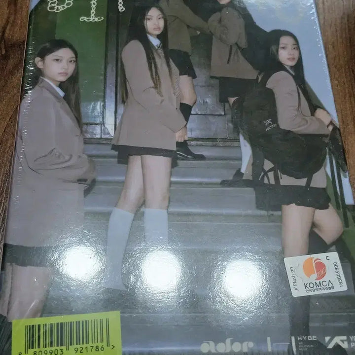 [BUNJANG] NewJeans OMG Album (Sealed, Group) / 뉴진스 미개봉 단체 omg 앨범