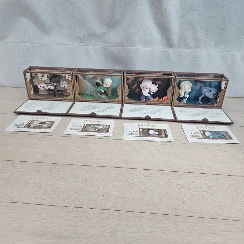 [BUNJANG] Pop Mart Harry Potter Hogwarts World Diorama Figure / 팝마트 해리포터 호그와트 세계관 디오라마 말포이 덤블도어 루나 피규어