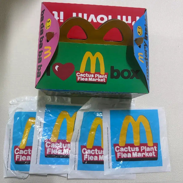 [SOLD OUT] CPFM 맥도날드 피규어 4종 일괄