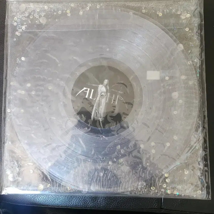 [BUNJANG] CL First Studio Album ALPHA Transparent Color LP / [미개봉/새상품] CL(씨엘) - 정규 1집 ALPHA 투명 컬러 LP