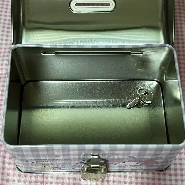 [BUNJANG] Sanrio My Melody Tin Case Piggy Bank Storage / 마이멜로디 틴케이스 저금통 보관함