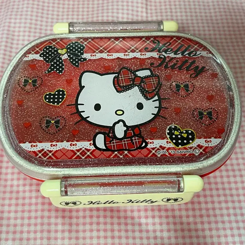 [BUNJANG] 13th Anniversary Classic Hello Kitty Lunch Box / 고전헬로키티 도시락 보관함