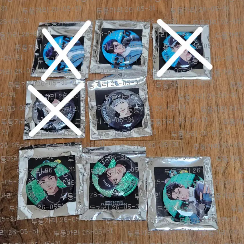 [BUNJANG] PLAVE Caligo Pt.2 MD Can Badge &amp; Mini Keyring / 플레이브 칼리고pt.2 MD 캔뱃지 키링 양도