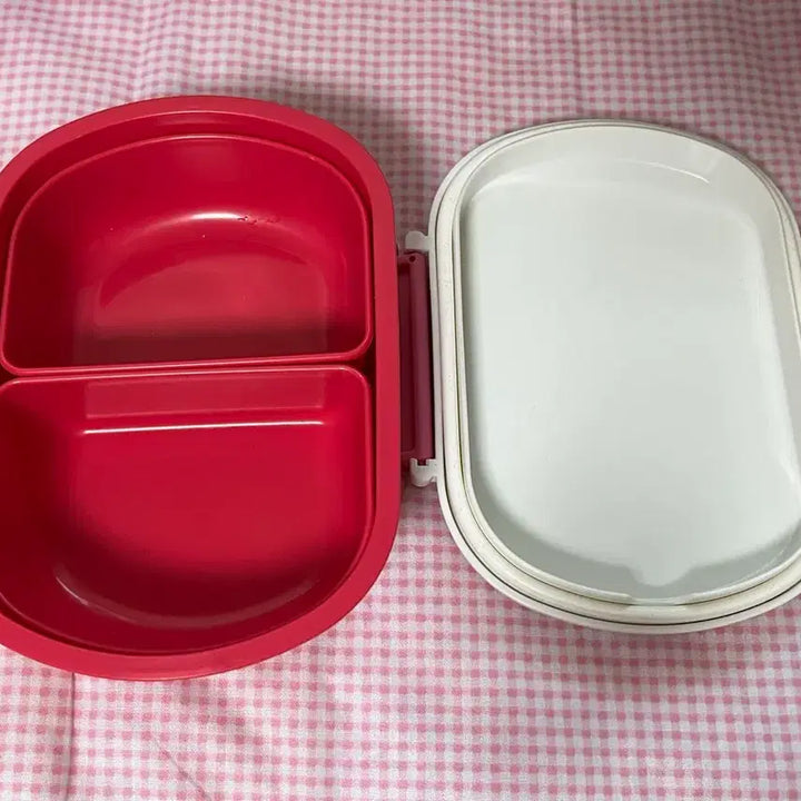 [BUNJANG] Sanrio Hello Kitty Classic Cache Lunch Box / 고전 헬로키티 캐시 도시락 보관함