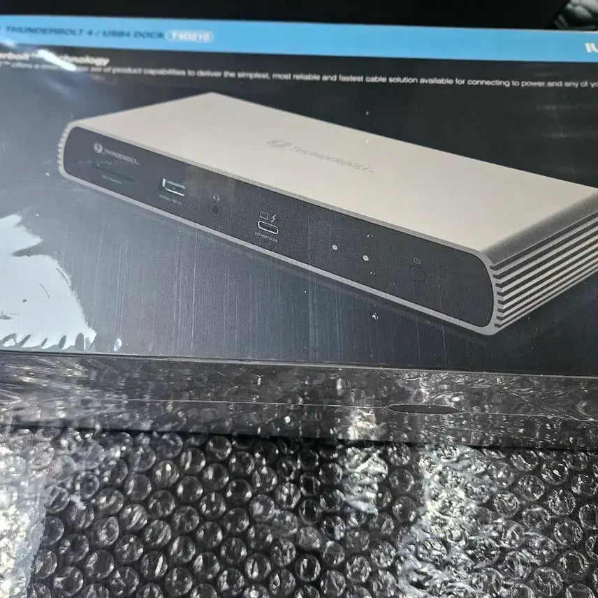 [BUNJANG] ASTMU Thunderbolt 4 USB4 Dock T4D210 / ASTMU 썬더볼트 4 USB4 독 T4D210