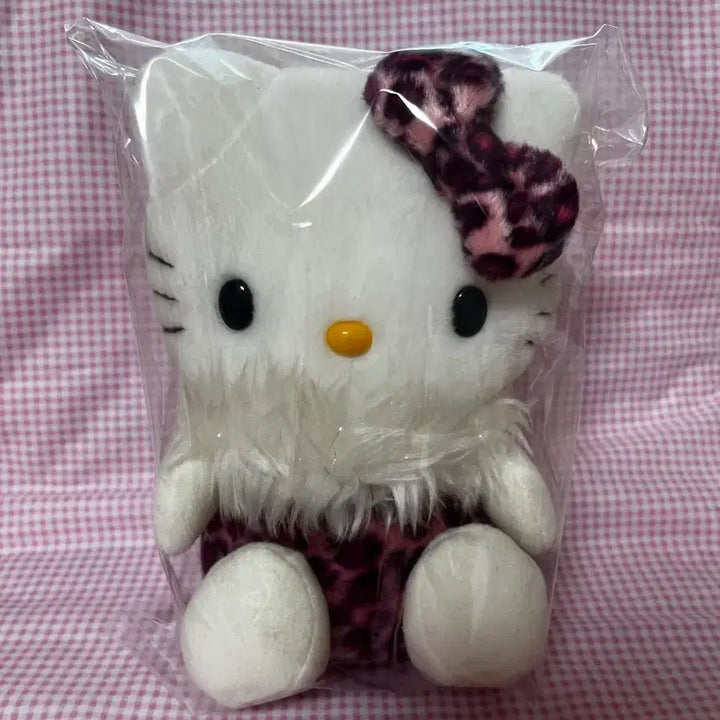 [BUNJANG] Hello Kitty Leopard Print Plush Doll / 고전 헬로키티 호피 인형