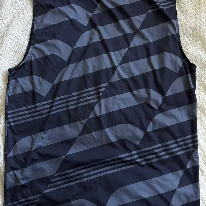 [BUNJANG] Lotte Giants Sleeveless Training Top - Size 110 / 롯데자이언츠 민소매 나시