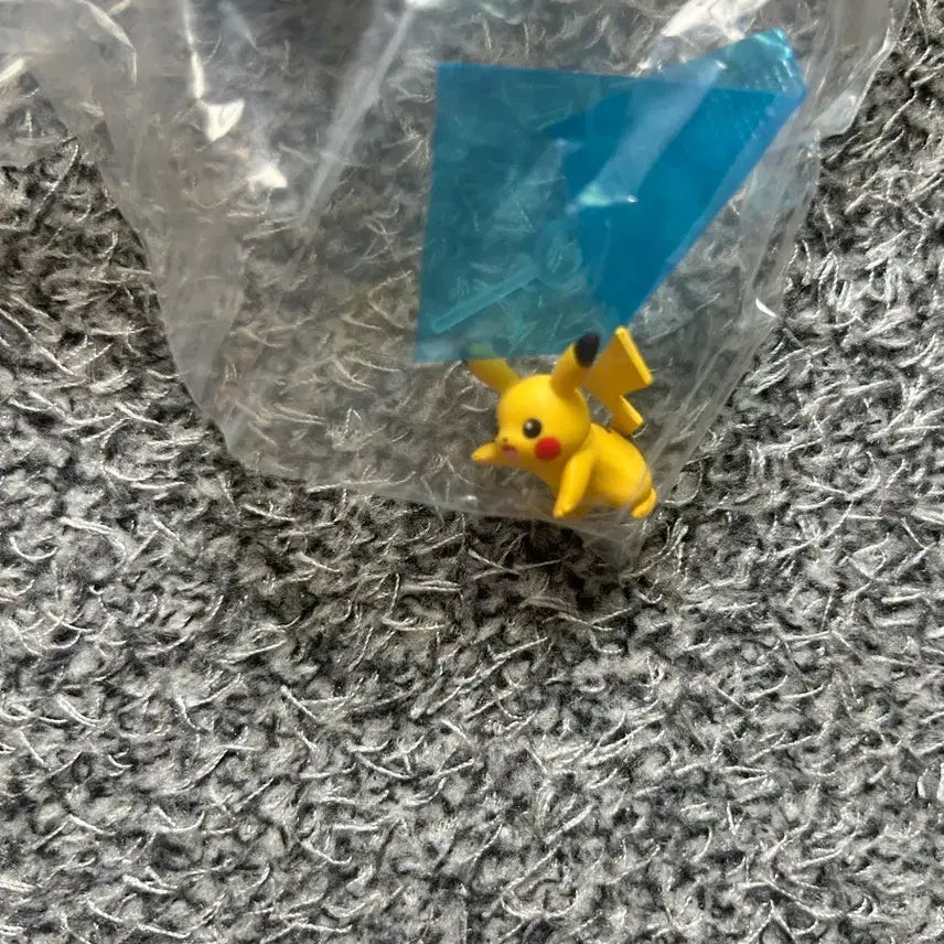 [BUNJANG] Re-Ment Pokemon Swing Vignette Collection 3 Pikachu &amp; Pelipper / [새상품] 리멘트 포켓몬 스윙 비네트 컬렉션3 피카츄&amp;패리퍼