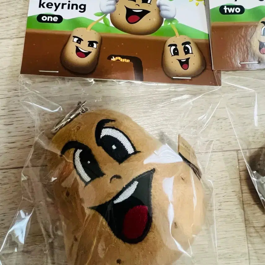 [BUNJANG] KongKongPatPat Potato Keychain Kwangsoo Woobin / 콩콩팥팥 감자 키링 광수 우빈