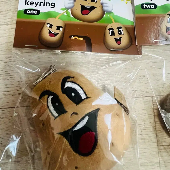 [BUNJANG] KongKongPatPat Potato Keychain Kwangsoo Woobin / 콩콩팥팥 감자 키링 광수 우빈