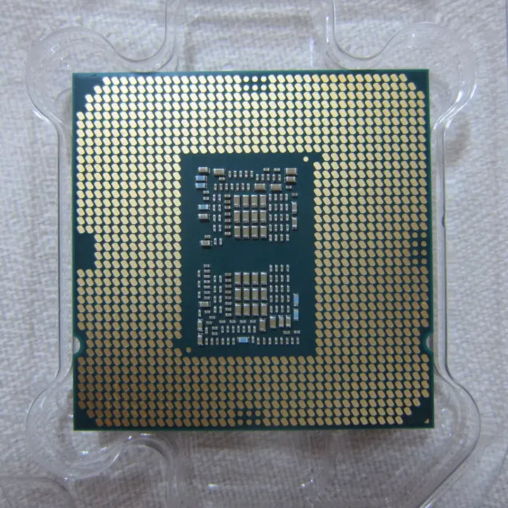 [BUNJANG] Intel Core i9-10850K 10th Gen Comet Lake S CPU (LGA 1200 Socket) / [1200소켓] 인텔 코어i9-10세대 10850K (코멧레이크S)