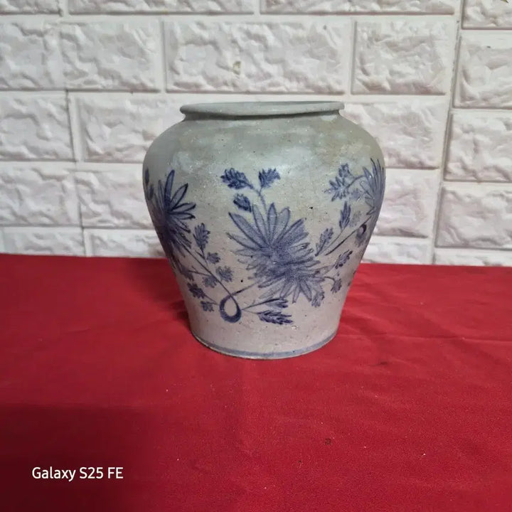 [BUNJANG] Joseon Dynasty White Porcelain Jar with Blue Floral Motif / 조선백자