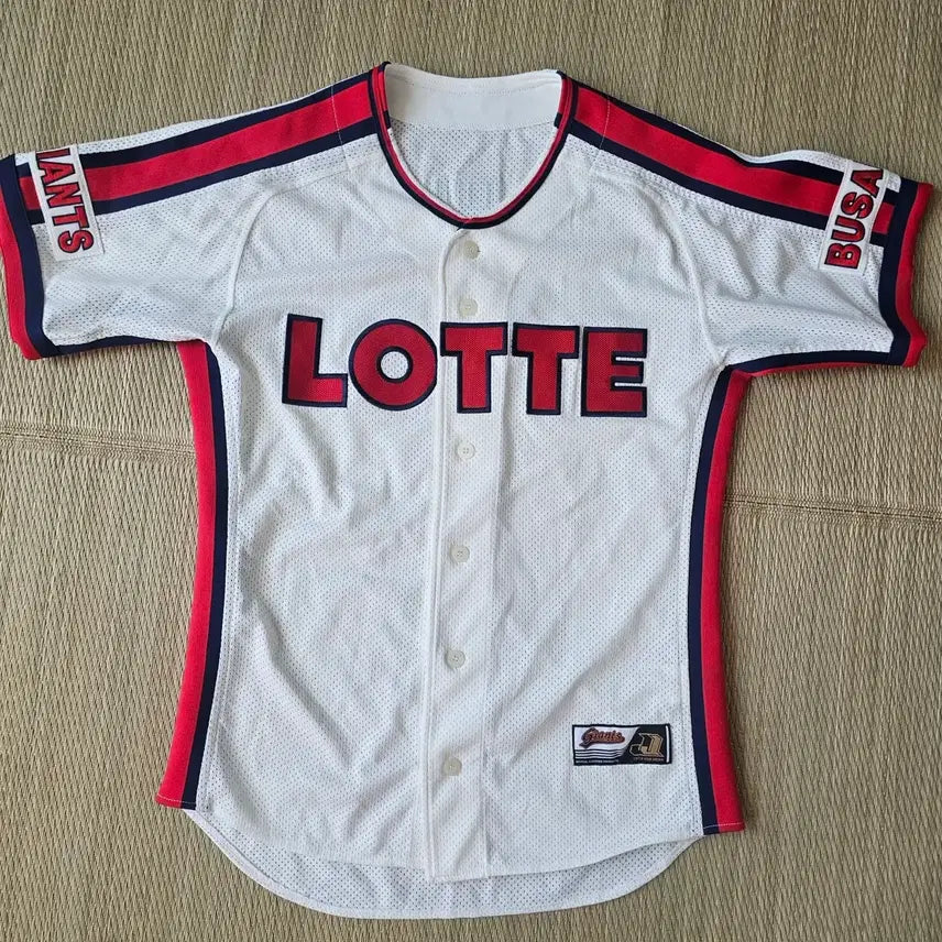 [BUNJANG] Lotte Giants Kang Min-ho Old Baseball Jersey / 롯데자이언츠 올드유니폼 강민호 100