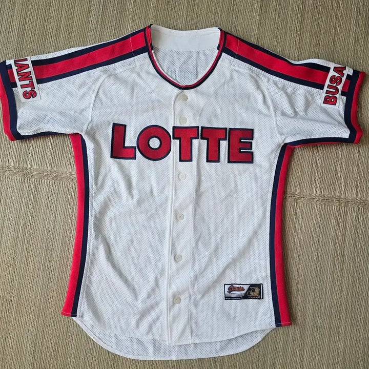 [BUNJANG] Lotte Giants Kang Min-ho Old Baseball Jersey / 롯데자이언츠 올드유니폼 강민호 100