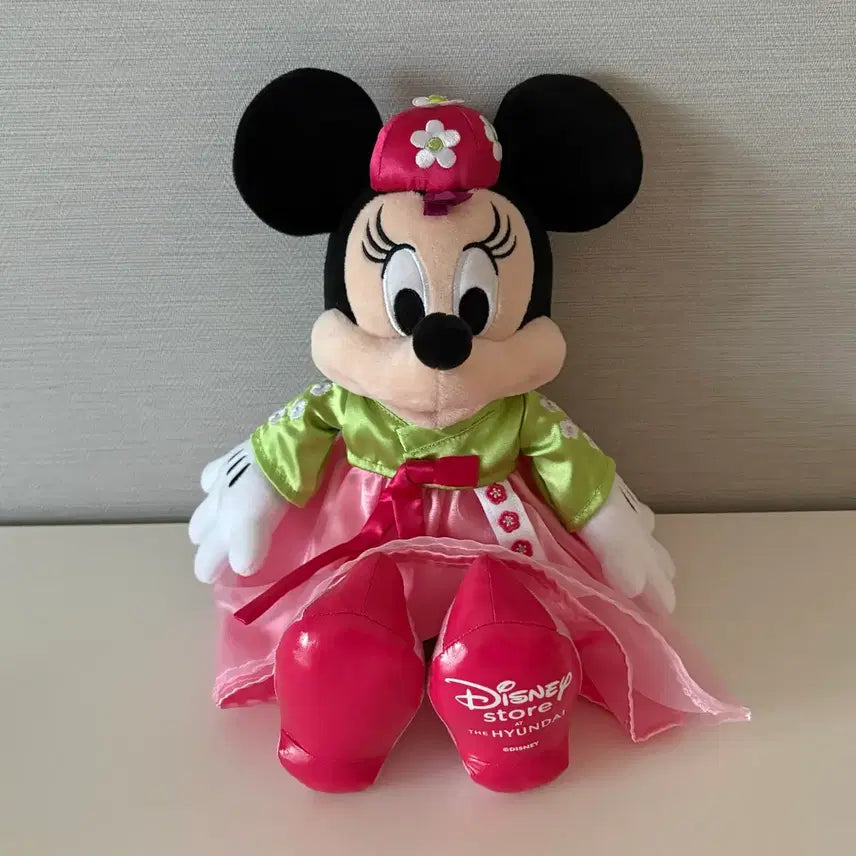 [BUNJANG] Disney Seoul Limited Edition Hanbok Mini Doll / 디즈니 | 서울 한정 한복 미니 인형 - 새상품